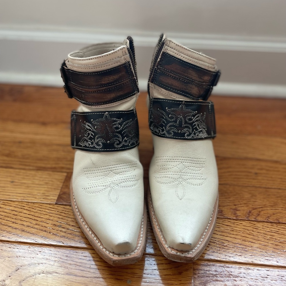 Cream Ankle Boots with Textured Finish and Wide Ankle Strap